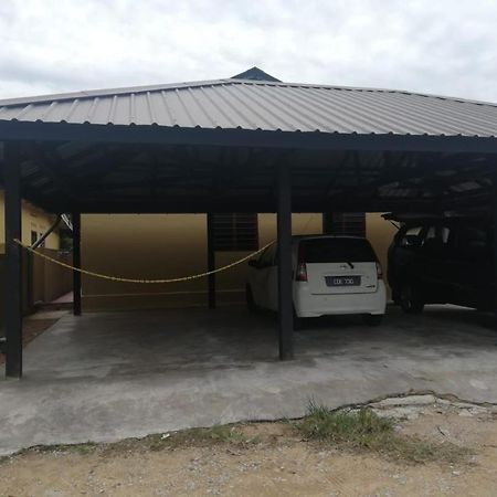 Homestay Ibu Pekan Exterior photo