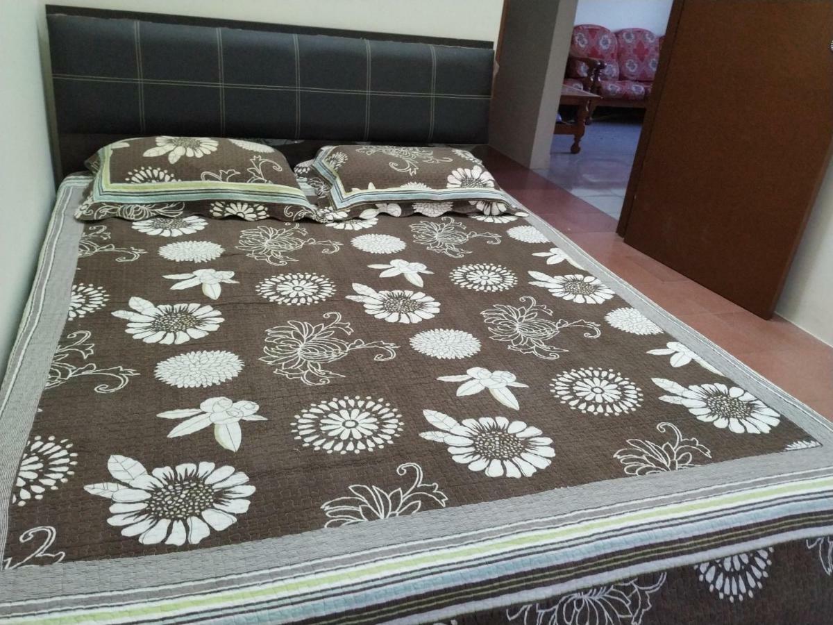 Homestay Ibu Pekan Exterior photo