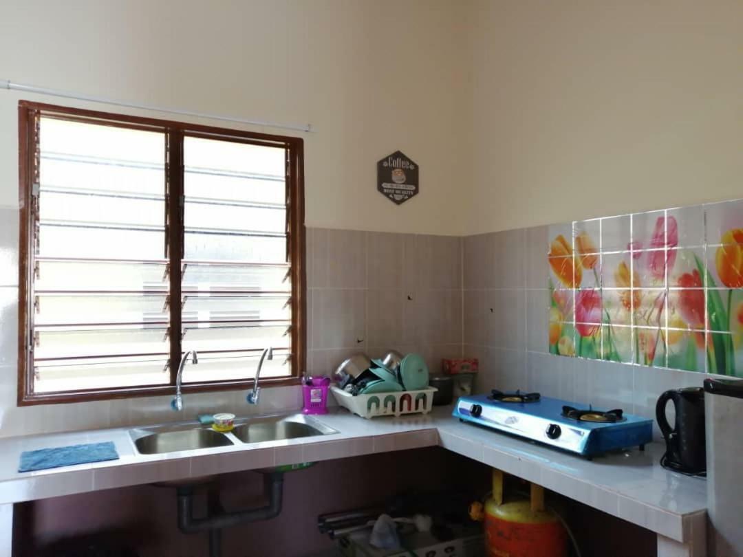 Homestay Ibu Pekan Exterior photo